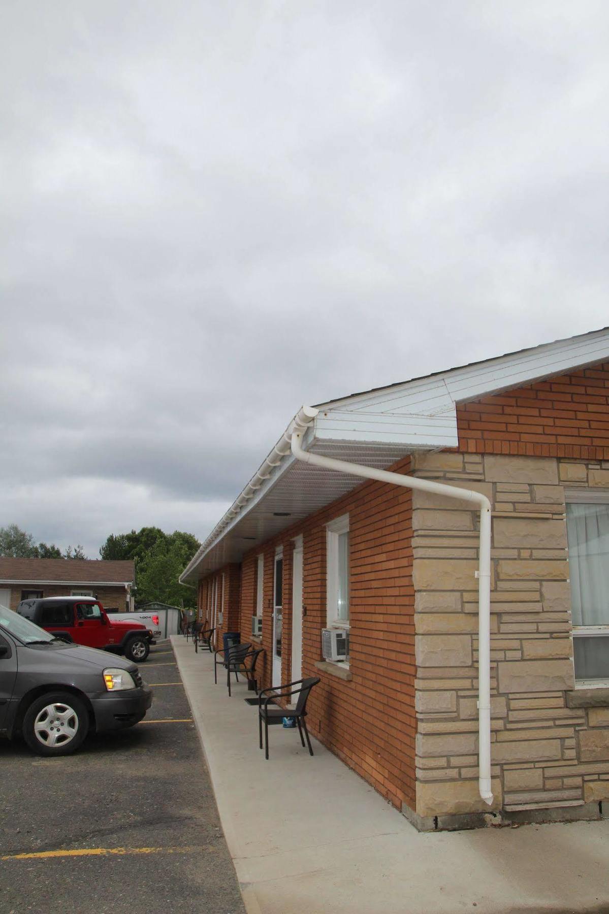 Lakehead Motel Thunder Bay Exterior foto